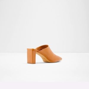 Adwoillan from ALDO slip-on mules